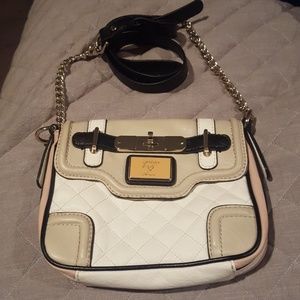 Guess crossbody purse